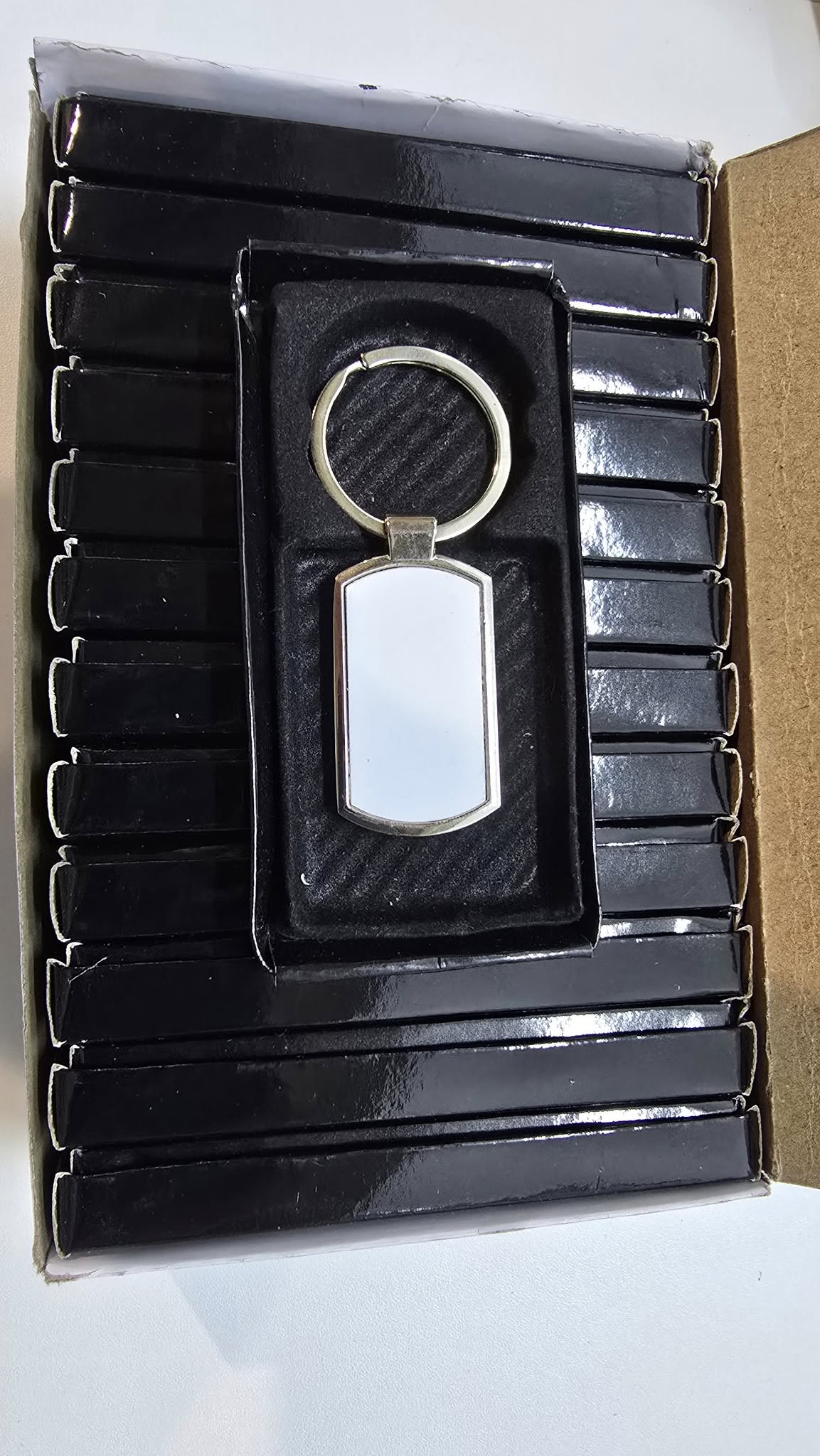 Llavero Metálico Sublimable Forma Rectangular con punta ovaladas